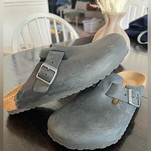 Birkenstock Boston Matte Leather